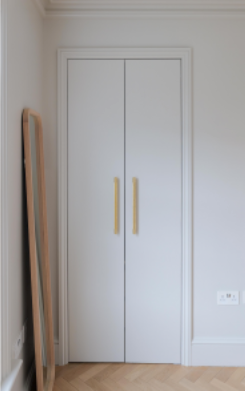 Full wardrobe of the kensington case study